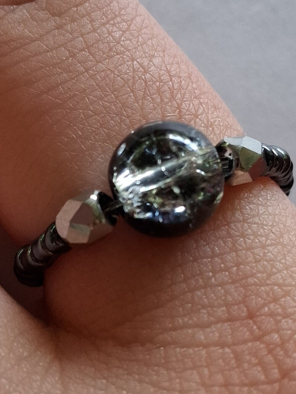 5/$25 Hand Crafted Iridescent Black Glass Center Ring with Silver Accents 7,8,9
